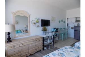 1233 ATLANTIC AVENUE, DAYTONA BEACH, FL 32118 Sold 06/03/24