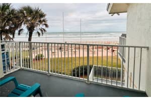 935 ATLANTIC AVENUE, DAYTONA BEACH, FL 32118 Sold 02/03/25