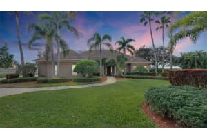870 MAPLE RIDGE DRIVE, MERRITT ISLAND, FL 32952 Sold 03/13/24