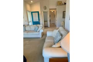 8 MEDFORD DRIVE, PALM COAST, FL 32137 Sold 12/20/24