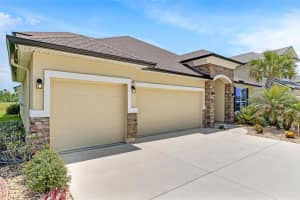 195 COOPERS HAWK WAY, PALM COAST, FL 32164 Sold 01/17/25