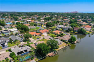 2 CROSSBOW COURT, PALM COAST, FL 32137 Sold 10/30/24