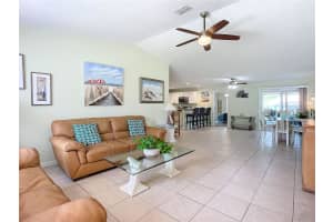 7 CRANDELL COURT, PALM COAST, FL 32137 - MLS#MFRFC300612