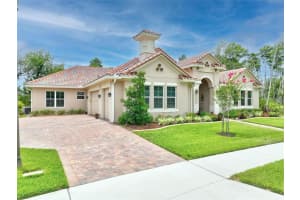 10 NEW WATER OAK DRIVE, PALM COAST, FL 32137 Sold 04/30/25