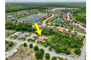 10 NEW WATER OAK DRIVE, PALM COAST, FL 32137 Sold 04/30/25