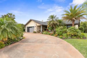 20 CLEARVIEW COURT, PALM COAST, FL 32137 Sold 10/28/24