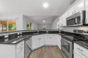 5 ZEPHYR LILY PLACE, PALM COAST, FL 32164 Sold 10/07/24
