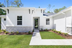 10 LANSING LANE, PALM COAST, FL 32137 Sold 12/31/24
