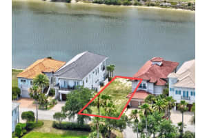 288 YACHT HARBOR DRIVE, PALM COAST, FL 32137 Sold 10/29/24