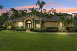 19 CAMBRIDGE TRACE, ORMOND BEACH, FL 32174 Sold 10/10/24