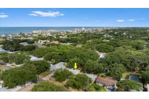 811 E 11TH AVE, NEW SMYRNA BEACH, FL 32169 Sold 10/24/24