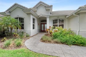 10 PLAYERS CIRCLE, PALM COAST, FL 32137 Sold 03/17/25