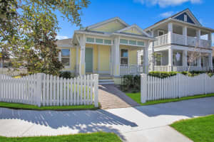 27 HIDDEN TREASURE DRIVE, PALM COAST, FL 32137 Sold 02/28/25