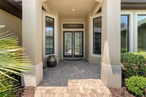 933 STONE LAKE DRIVE, ORMOND BEACH, FL 32174 Sold 04/17/25