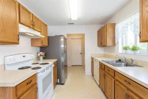 35 ROYAL OAK DRIVE, PALM COAST, FL 32164 Sold 12/09/24