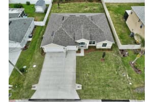8 RYBARK LANE, PALM COAST, FL 32164 Sold 04/10/25