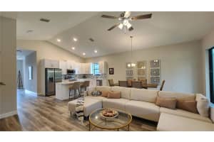 21 GREEN CIRCLE, PALM COAST, FL 32164 Sold 11/01/24