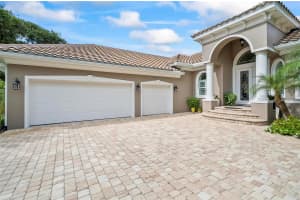 79 RIVERWALK DRIVE, PALM COAST, FL 32137 Sold 11/14/24