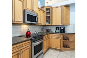 150 WATERSIDE PARKWAY, PALM COAST, FL 32137 Sold 12/23/24