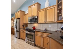 150 WATERSIDE PARKWAY, PALM COAST, FL 32137 Sold 12/23/24