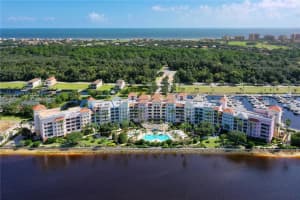 102 YACHT HARBOR DRIVE, PALM COAST, FL 32137 Sold 01/30/25