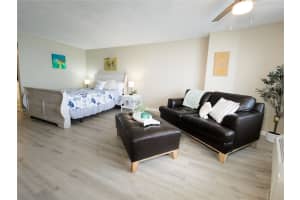 313 ATLANTIC AVENUE, DAYTONA BEACH, FL 32118 Sold 10/15/24