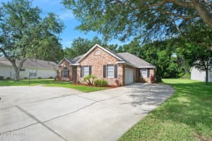 28 LAKEBLUFF DRIVE, ORMOND BEACH, FL 32174 Sold 05/20/25