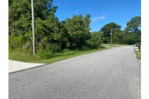 28 FERNMILL LANE, PALM COAST, FL 32137 Sold 12/13/24