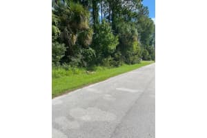 12 FENWOOD LANE, PALM COAST, FL 32137 Sold 10/15/24