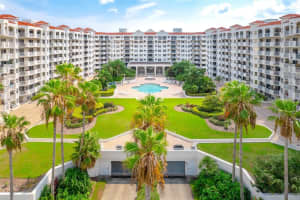 1 JOHN ANDERSON DRIVE, ORMOND BEACH, FL 32176 Sold 04/11/25