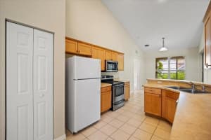 6 BALLENGER LANE, PALM COAST, FL 32137 Sold 07/25/25