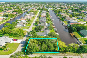 2 COOL WATER COURT, PALM COAST, FL 32137 Sold 01/03/25