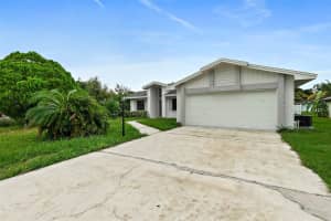 14 FORSYTHE LN, PALM COAST, FL 32137 Sold 02/20/25