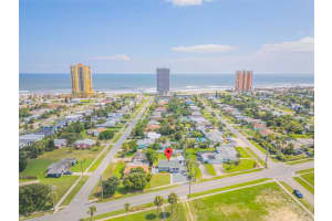 2110 OLEANDER AVENUE, DAYTONA BEACH, FL 32118 Sold 06/20/25