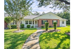 23 KINGS COLONY COURT, PALM COAST, FL 32137 Sold 11/22/24