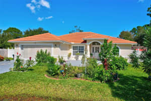 13 RAINBUSH PLACE, PALM COAST, FL 32164 Sold 05/16/25
