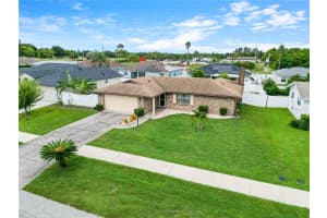 1124 FEATHER DRIVE, DELTONA, FL 32725 Sold 11/08/24
