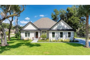 10 WHITEHALL COURT, FLAGLER BEACH, FL 32136 Sold 07/19/25