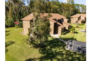 16 SOUTHBURY COURT, PALM COAST, FL 32137 Sold 12/27/24