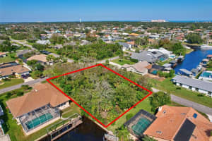 3 CROSSGATE COURT, PALM COAST, FL 32137 Sold 01/22/25