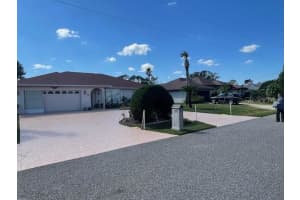 28 BAYSIDE DRIVE, PALM COAST, FL 32137 Sold 12/13/24