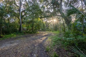 28 SANCHEZ AVENUE, PALM COAST, FL 32137 Sold 04/25/25