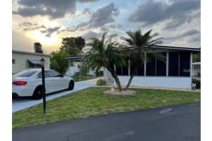 216 RUE DE PARESSE, TAVARES, FL 32778 Sold 07/18/25