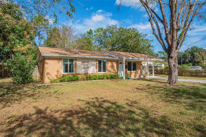 12050 95TH TERRACE, BELLEVIEW, FL 34420 Sold 03/06/25