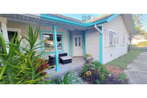 1 PLUMTREE PLACE, PALM COAST, FL 32164 Sold 05/05/25