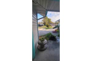 1 PLUMTREE PLACE, PALM COAST, FL 32164 Sold 05/05/25