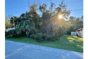 13 FANSHAWE LANE, PALM COAST, FL 32137 Sold 01/31/25