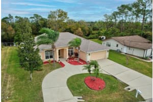 77 PERTHSHIRE LANE, PALM COAST, FL 32164 Sold 05/29/25