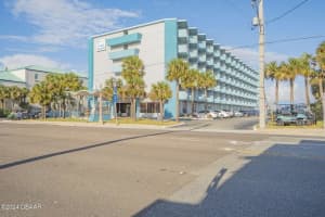 313 ATLANTIC AVENUE, DAYTONA BEACH, FL 32118 - MLS#MFRFC305602
