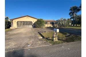13 CLARENDON COURT, PALM COAST, FL 32137 Sold 12/05/24